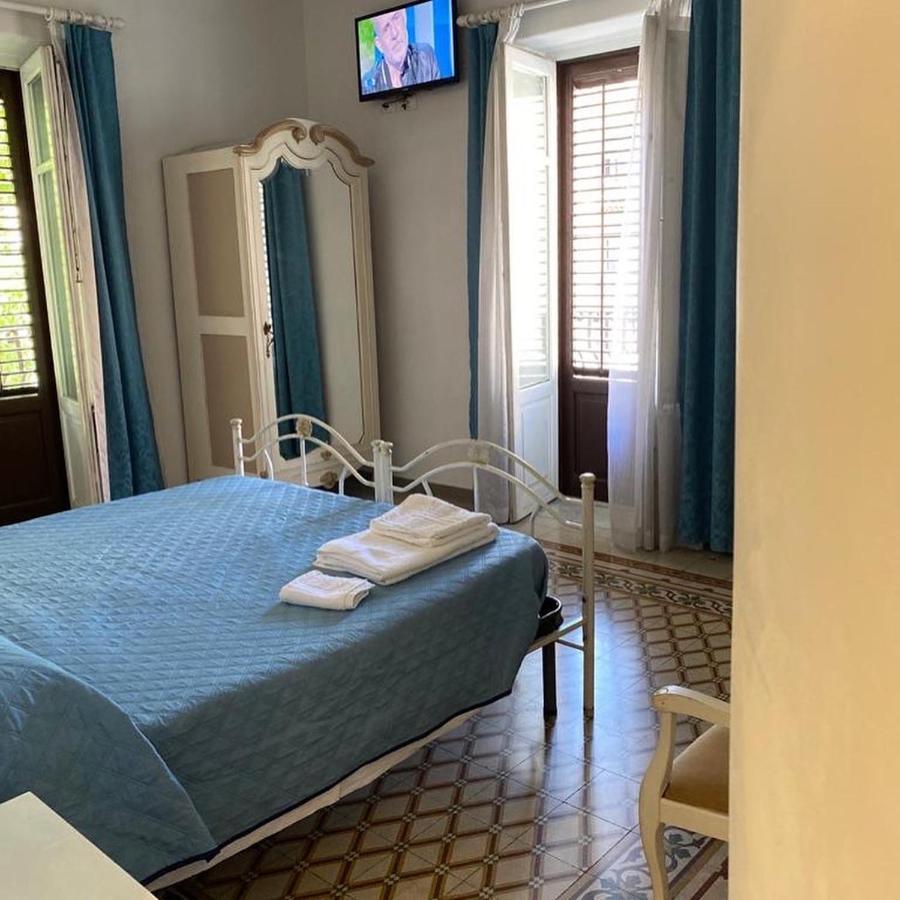 Al Decoro Bed & Breakfast Palermo Dış mekan fotoğraf